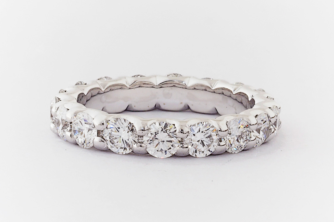Ladies hand made, full set shared claw wedding ring - EverettBrookes ...