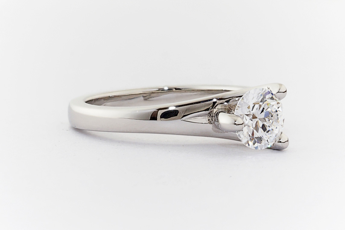 Ladies Diamond Ring