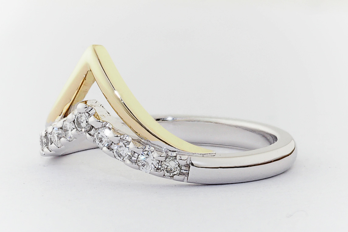 Ladies Diamond Ring