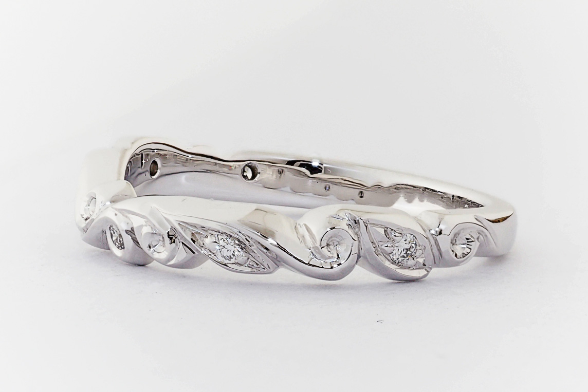 Ladies Diamond Ring