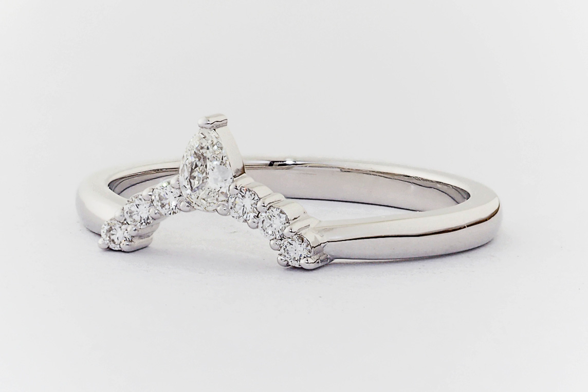 Ladies Diamond Ring