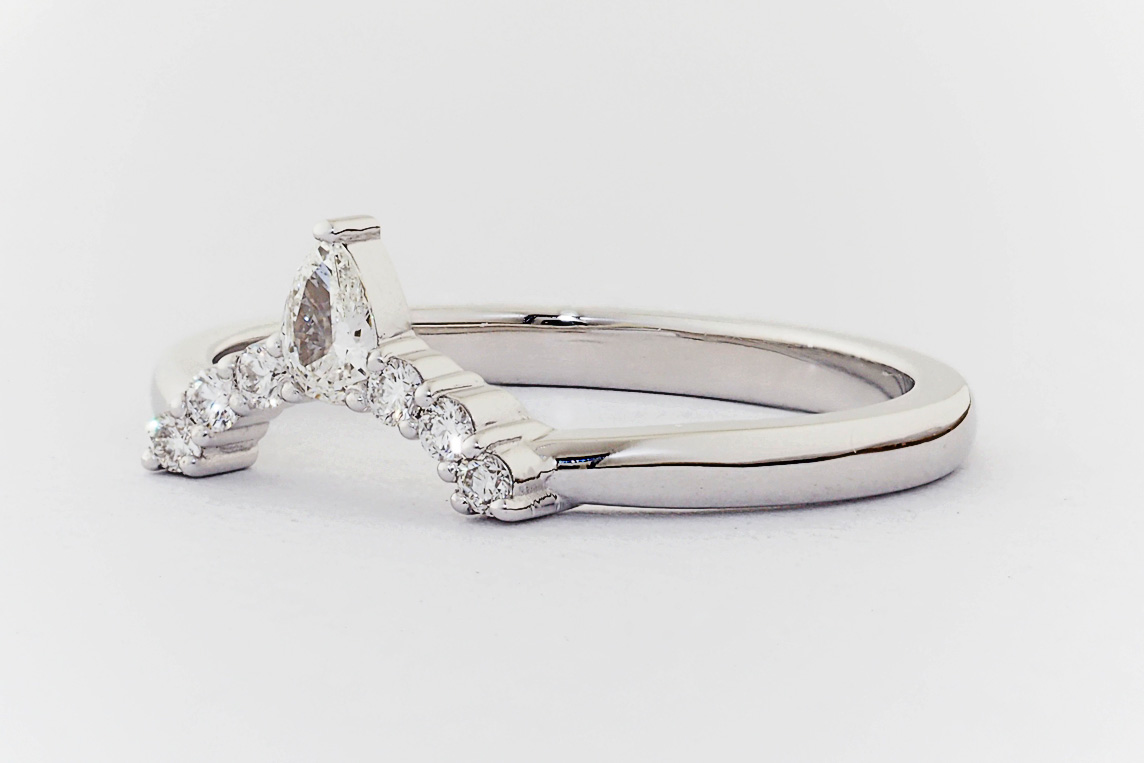 Ladies Diamond Ring