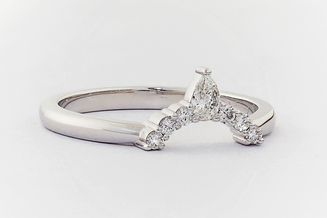 Ladies Diamond Ring