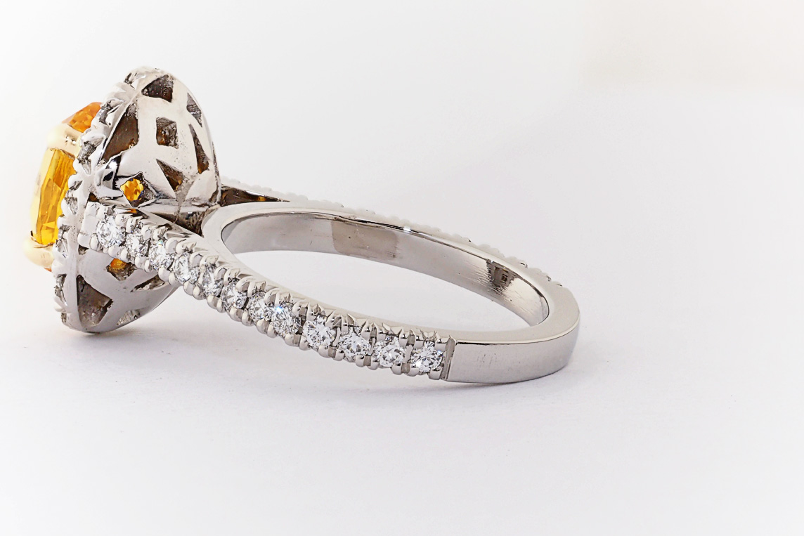 Ladies Diamond Ring