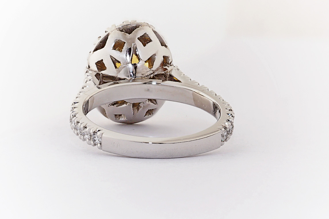 Ladies Diamond Ring
