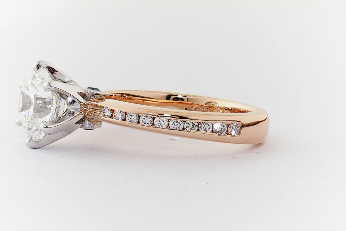 Ladies Diamond Ring