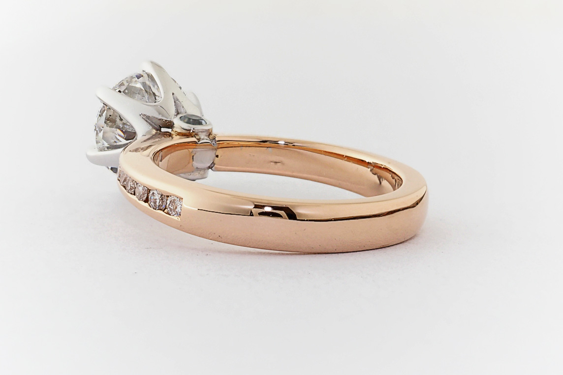 Ladies Diamond Ring