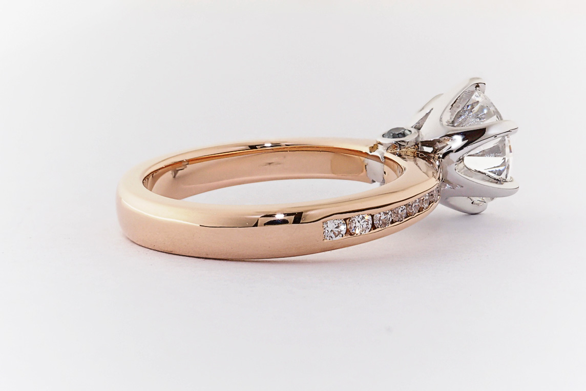 Ladies Diamond Ring