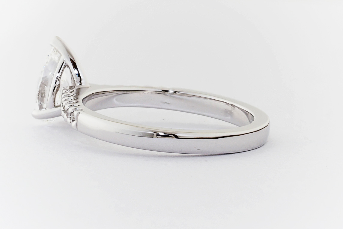 Ladies Diamond Ring