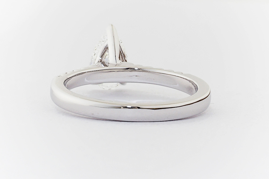 Ladies Diamond Ring