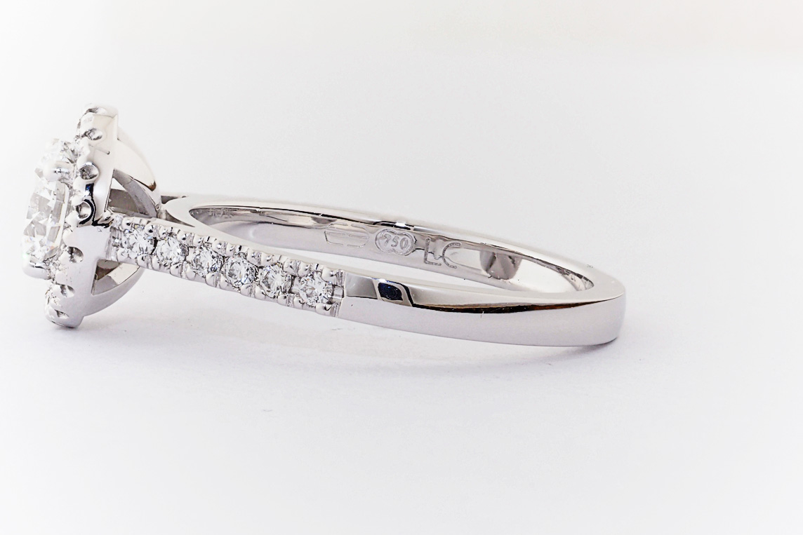 Ladies Diamond Ring