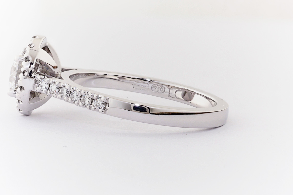 Ladies Diamond Ring