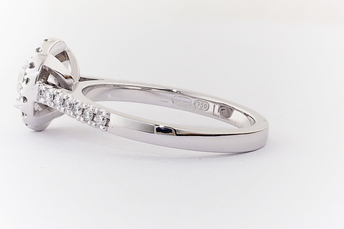 Ladies Diamond Ring