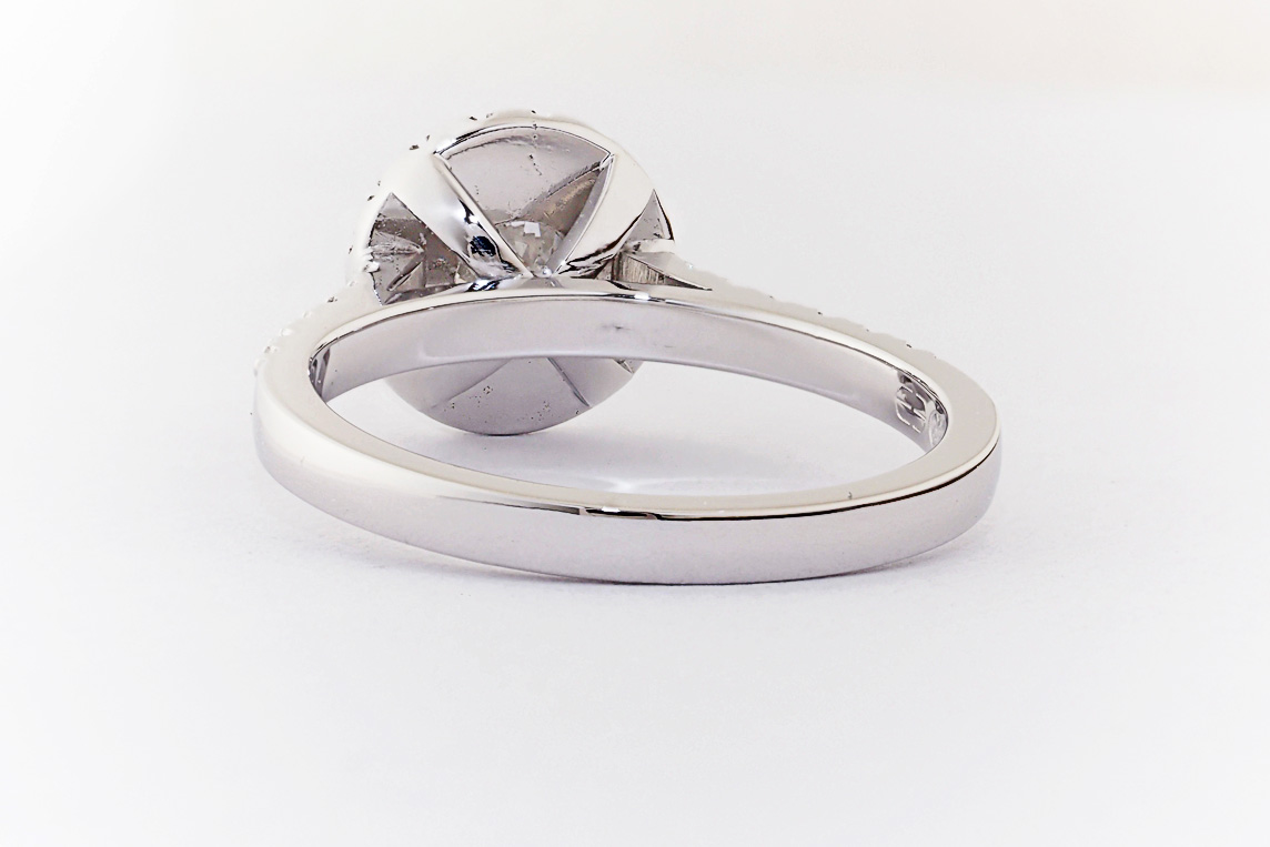 Ladies Diamond Ring