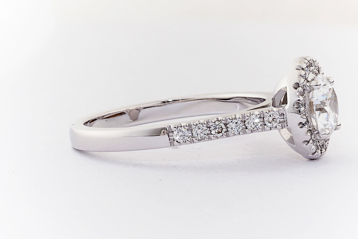 Ladies Diamond Ring