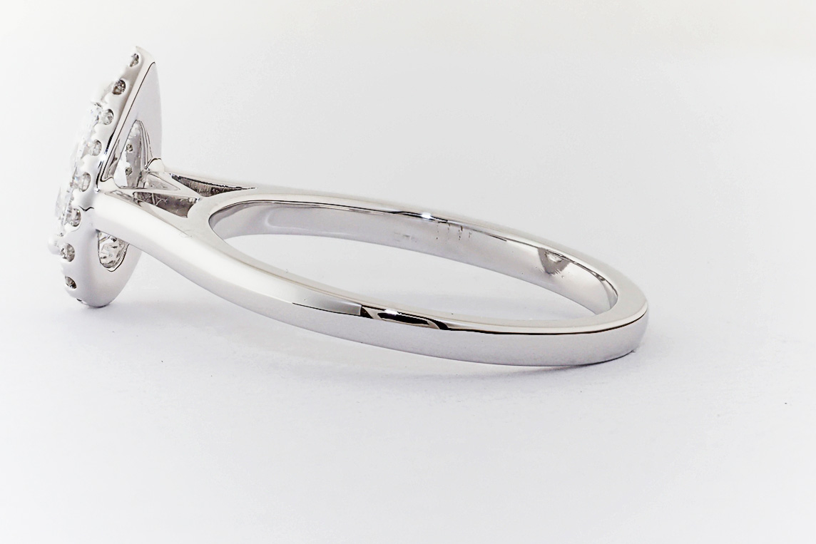 Ladies Diamond Ring
