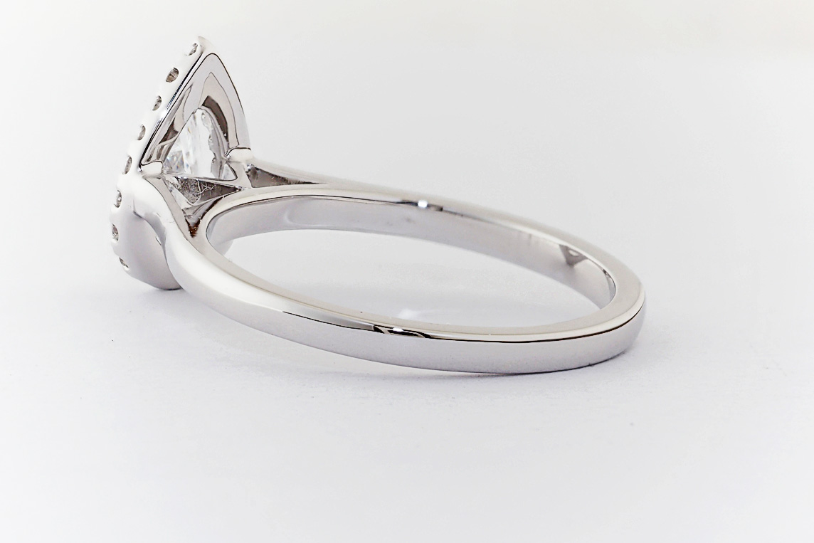 Ladies Diamond Ring