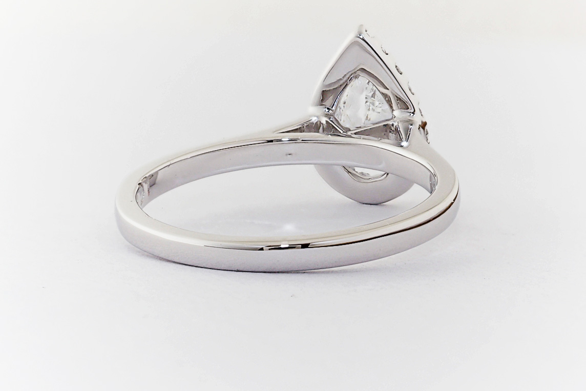 Ladies Diamond Ring