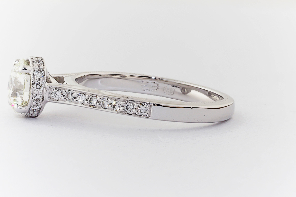 Ladies Diamond Ring