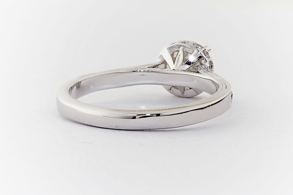 Ladies Diamond Ring