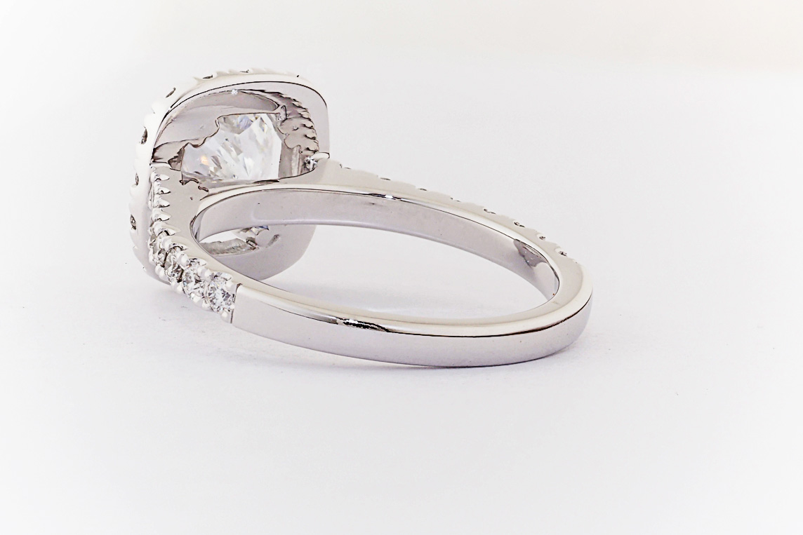 Ladies Diamond Ring