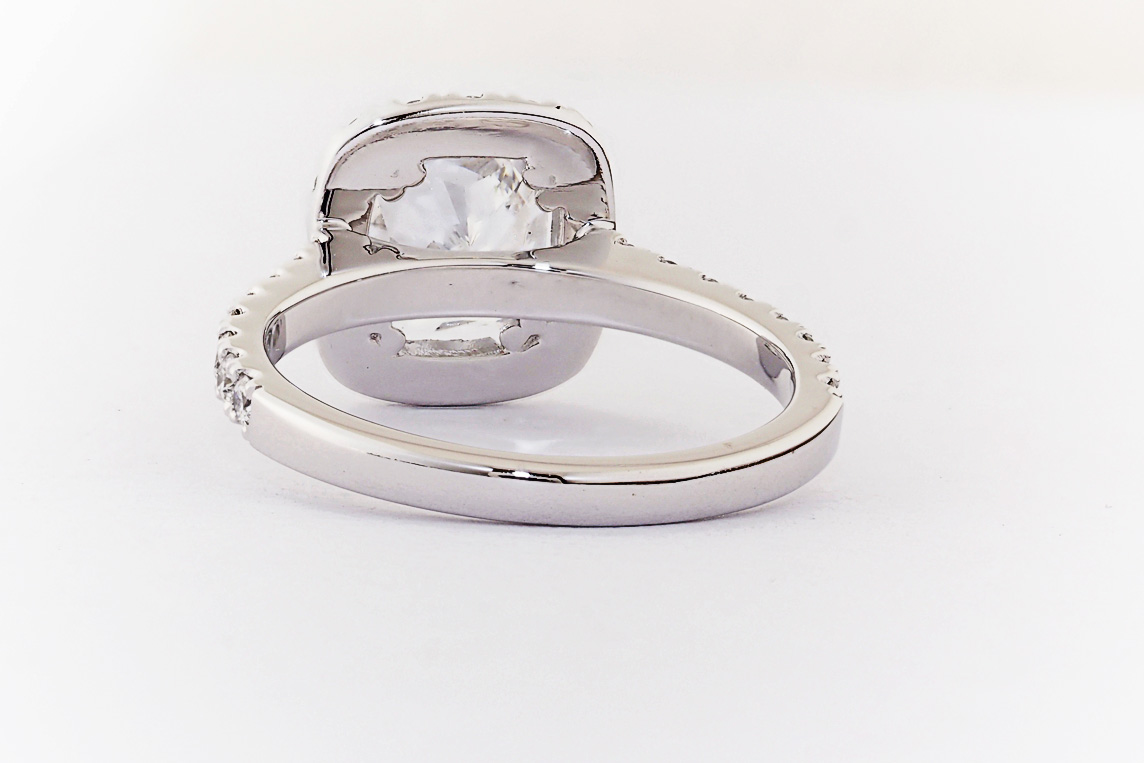 Ladies Diamond Ring