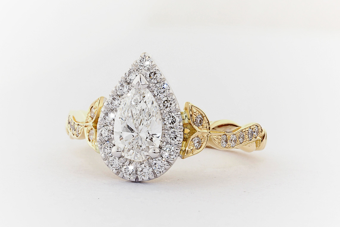 Ladies Diamond Ring