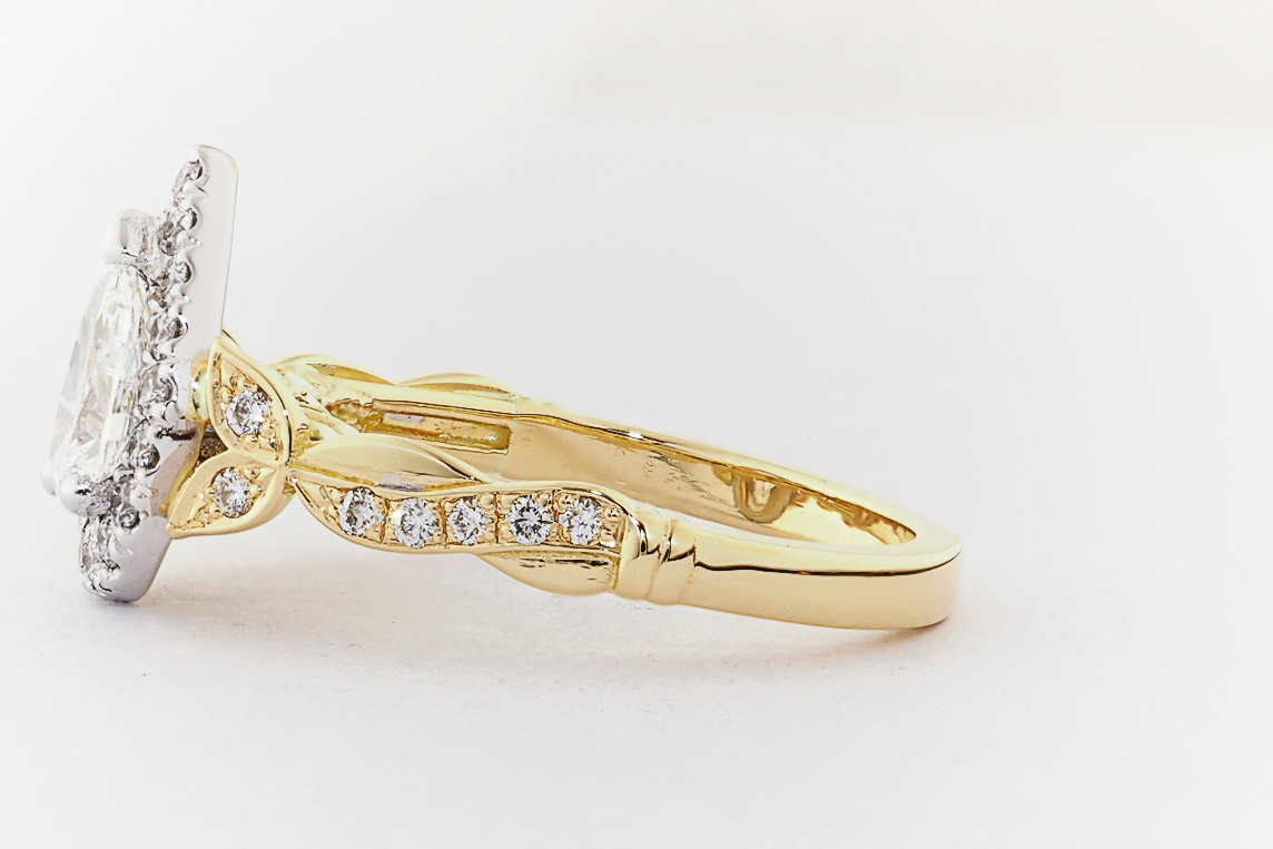 Ladies Diamond Ring