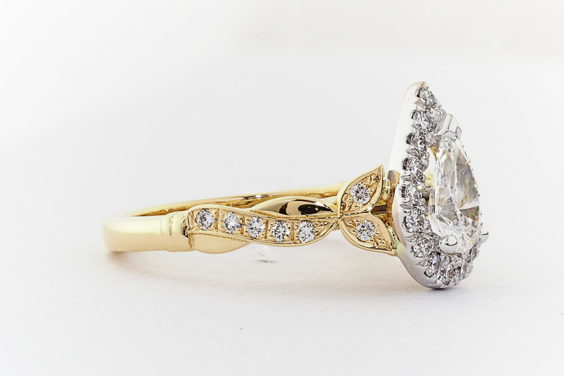 Ladies Diamond Ring