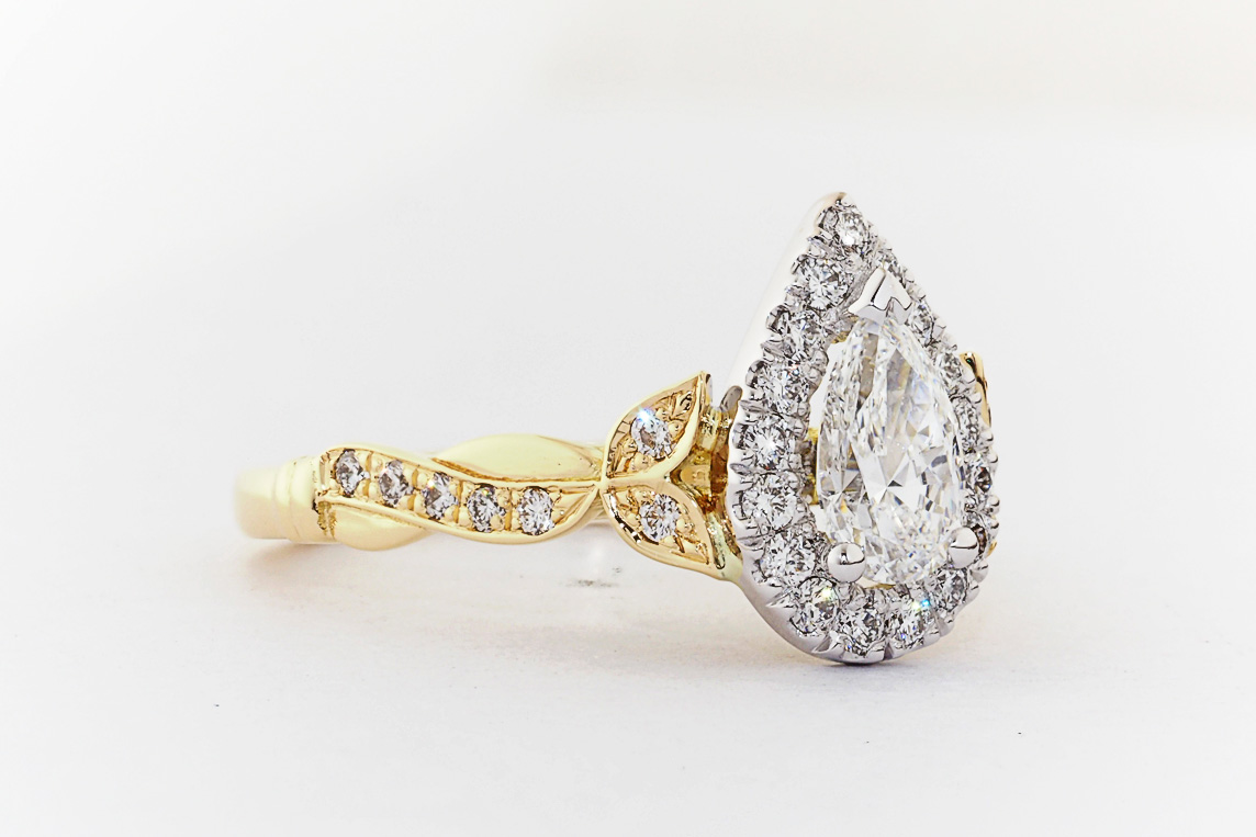Ladies Diamond Ring