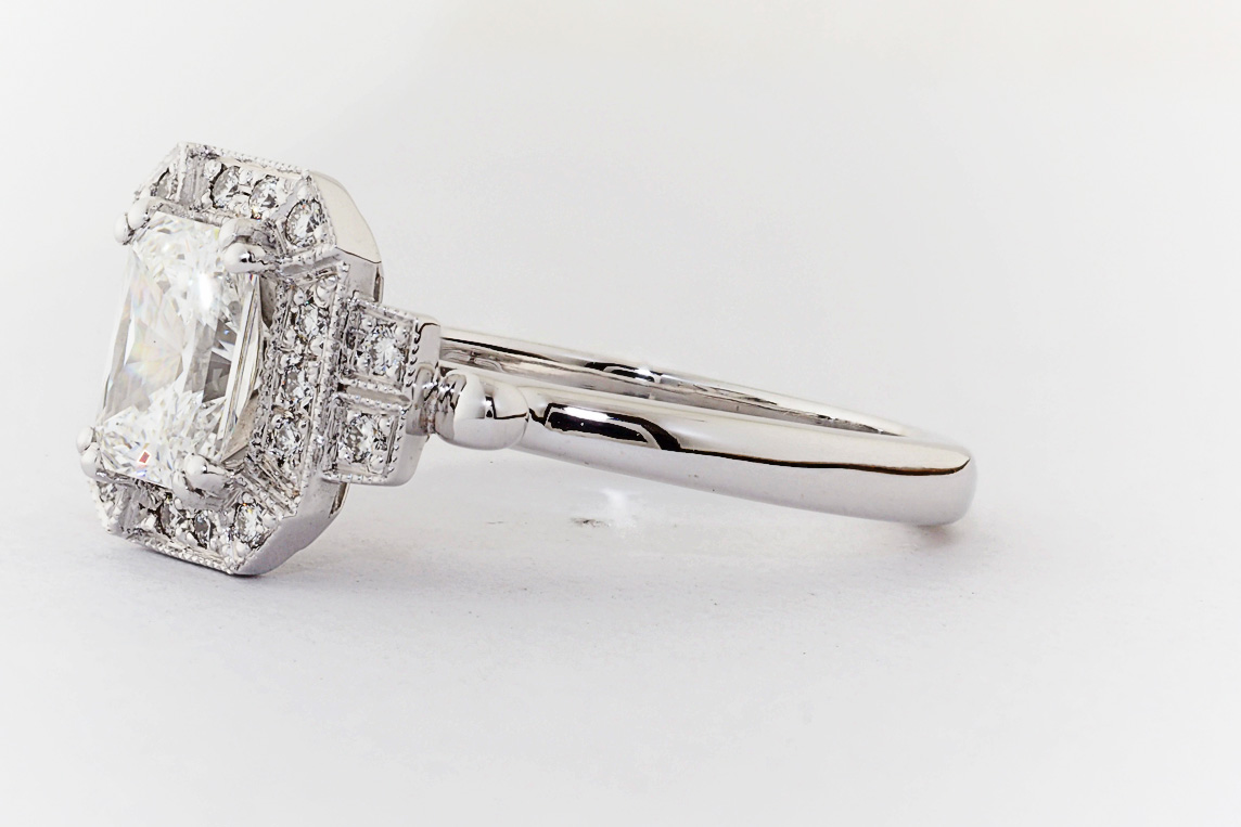 Ladies Diamond Ring