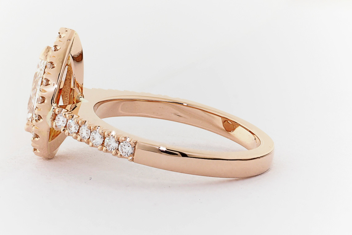 Ladies Diamond Ring
