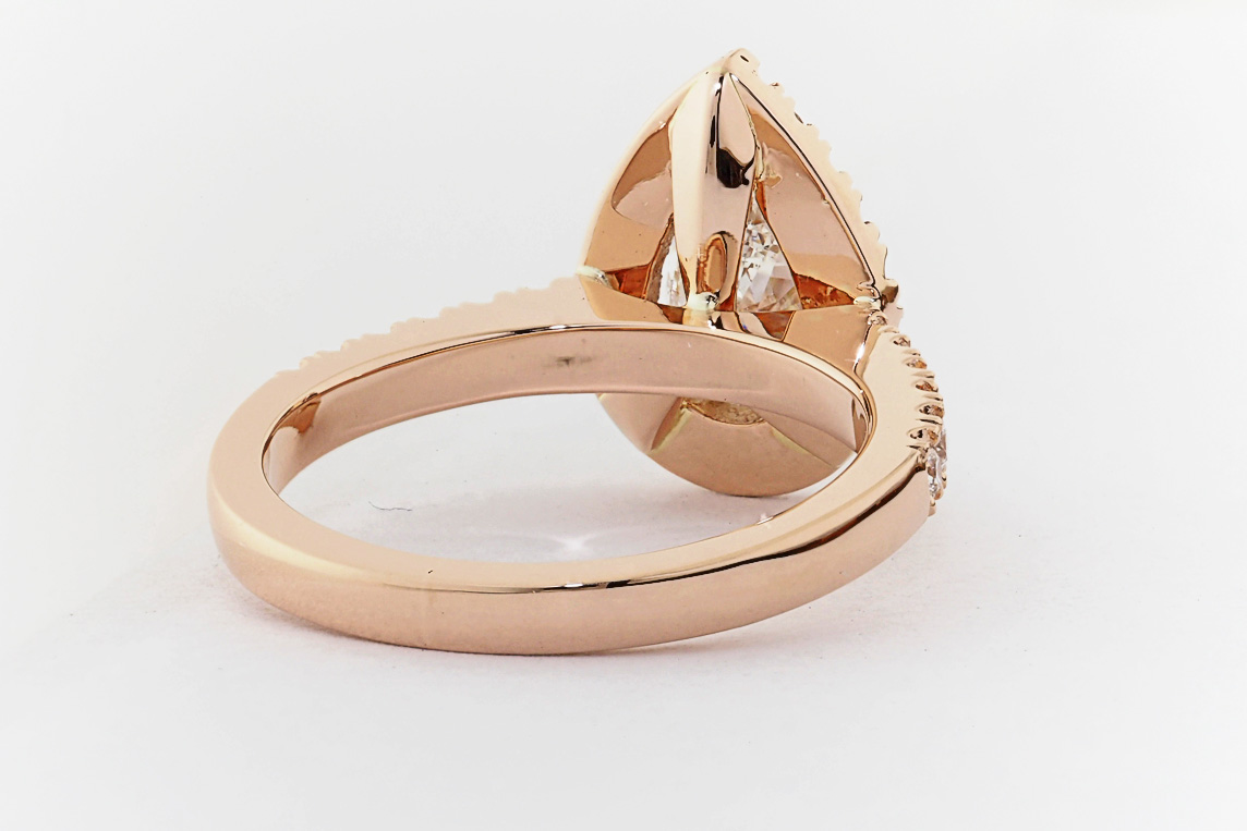Ladies Diamond Ring