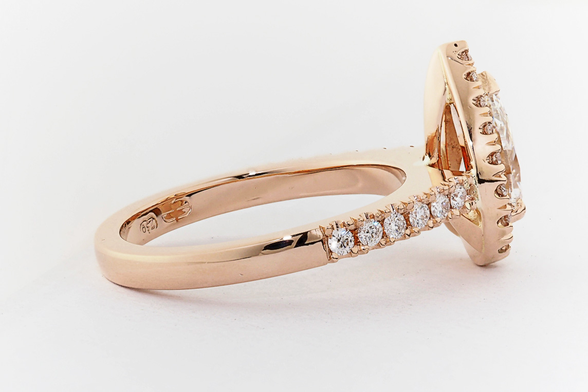 Ladies Diamond Ring
