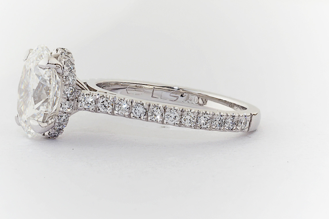 Ladies Diamond Ring