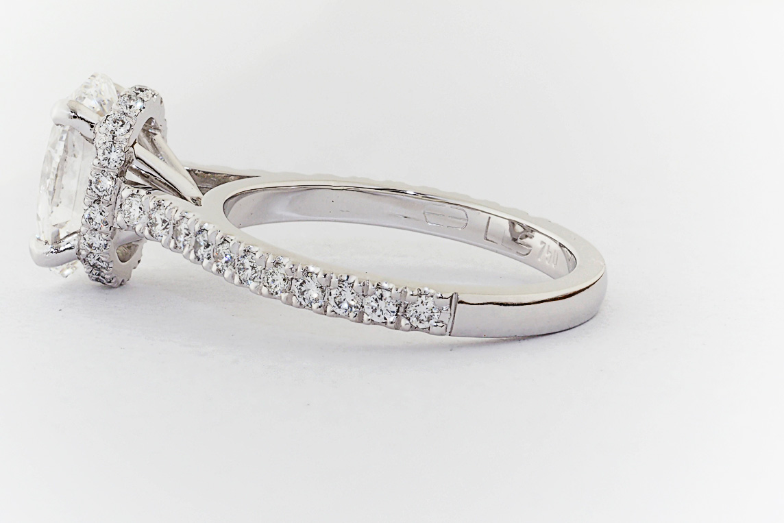 Ladies Diamond Ring