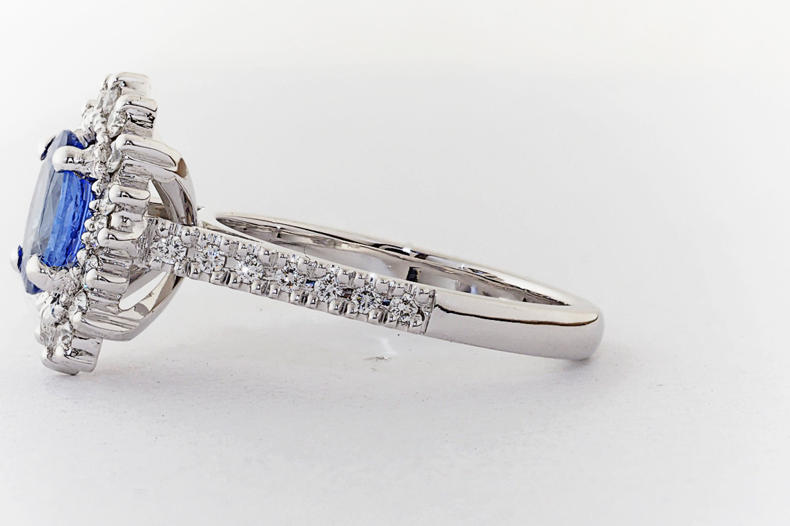 Ladies Diamond Ring