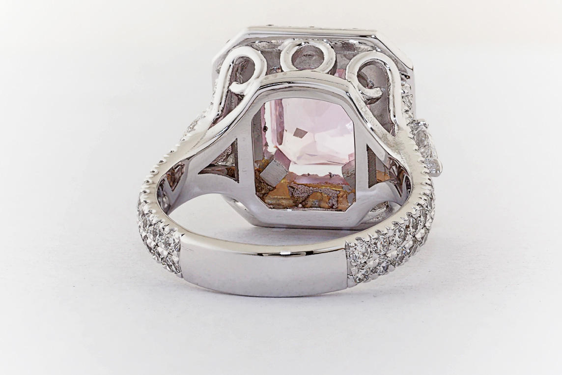 Ladies Diamond Ring
