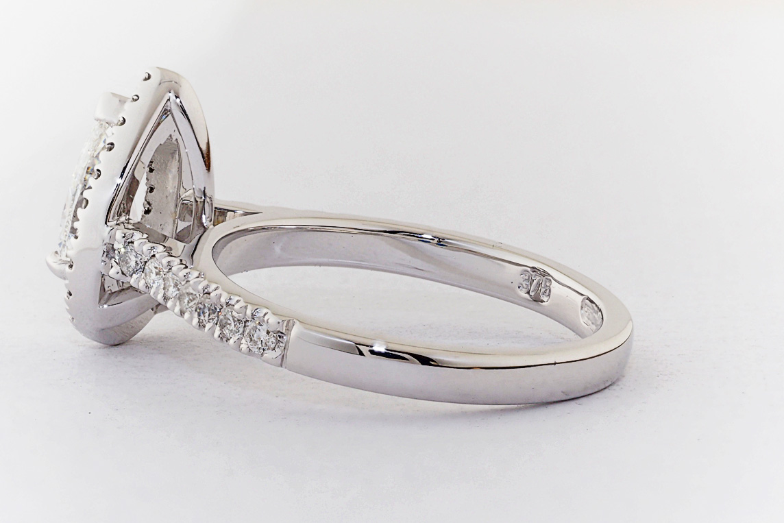Ladies Diamond Ring