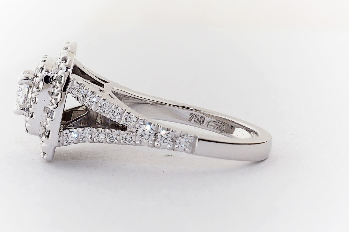 Ladies Diamond Ring