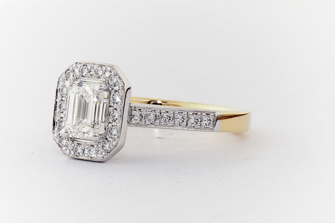 Ladies Diamond Ring