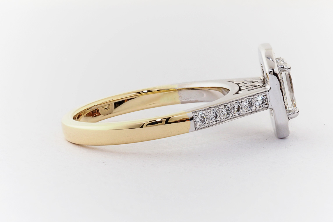 Ladies Diamond Ring