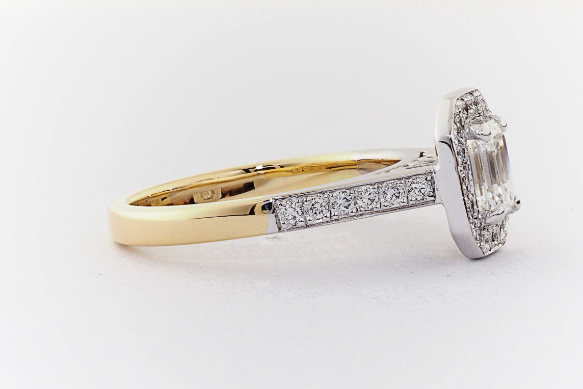 Ladies Diamond Ring