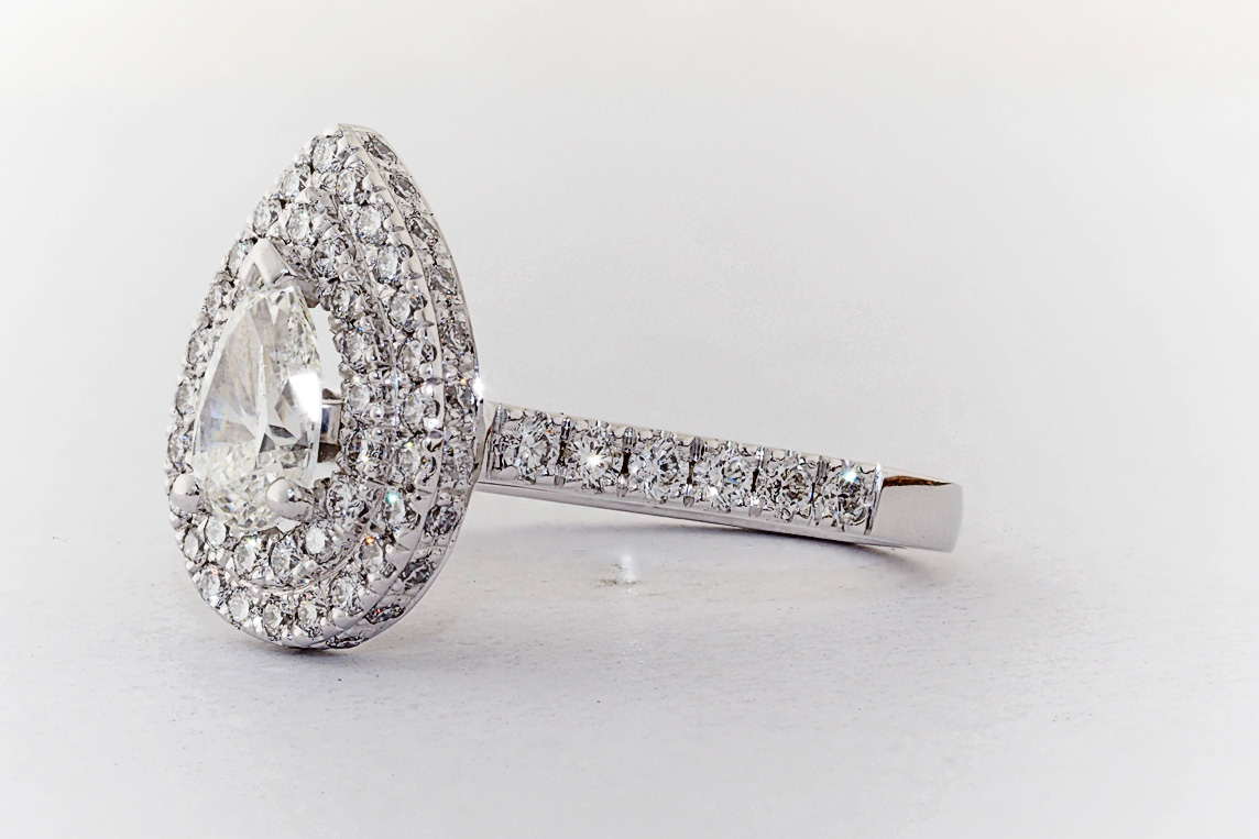 Ladies Diamond Ring