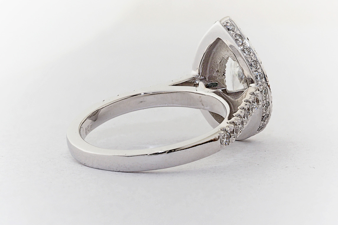 Ladies Diamond Ring