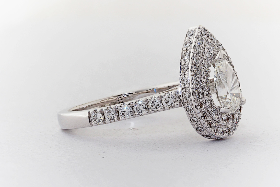Ladies Diamond Ring